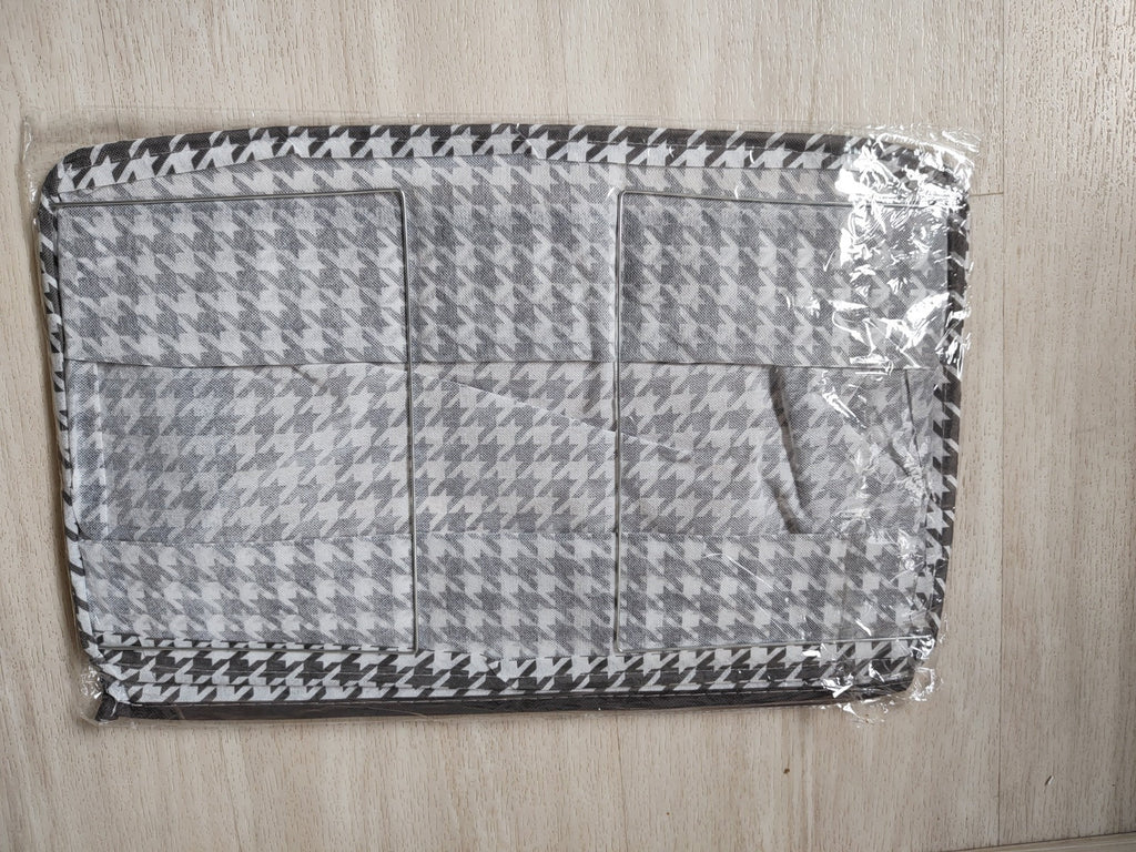 Cloth storage baskets, closet storage bins (42×28 Cm)