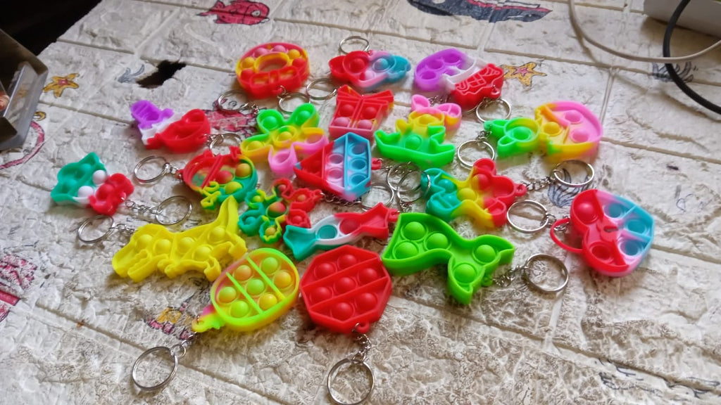 Compact Pop It Keychain – Fun Stress Relief Fidget Toy (1 Pc | Mix Design)