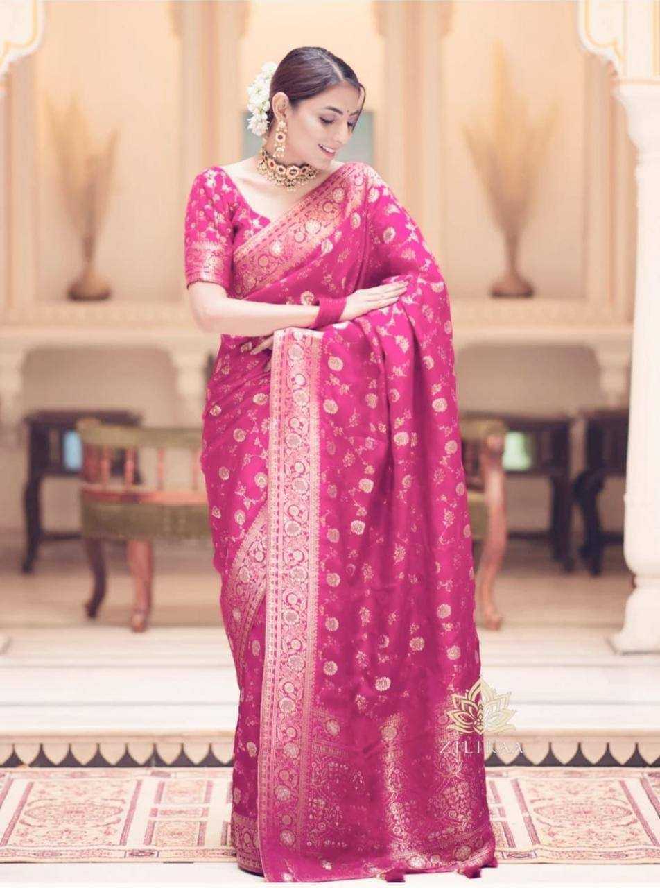 Saris & Lehengas